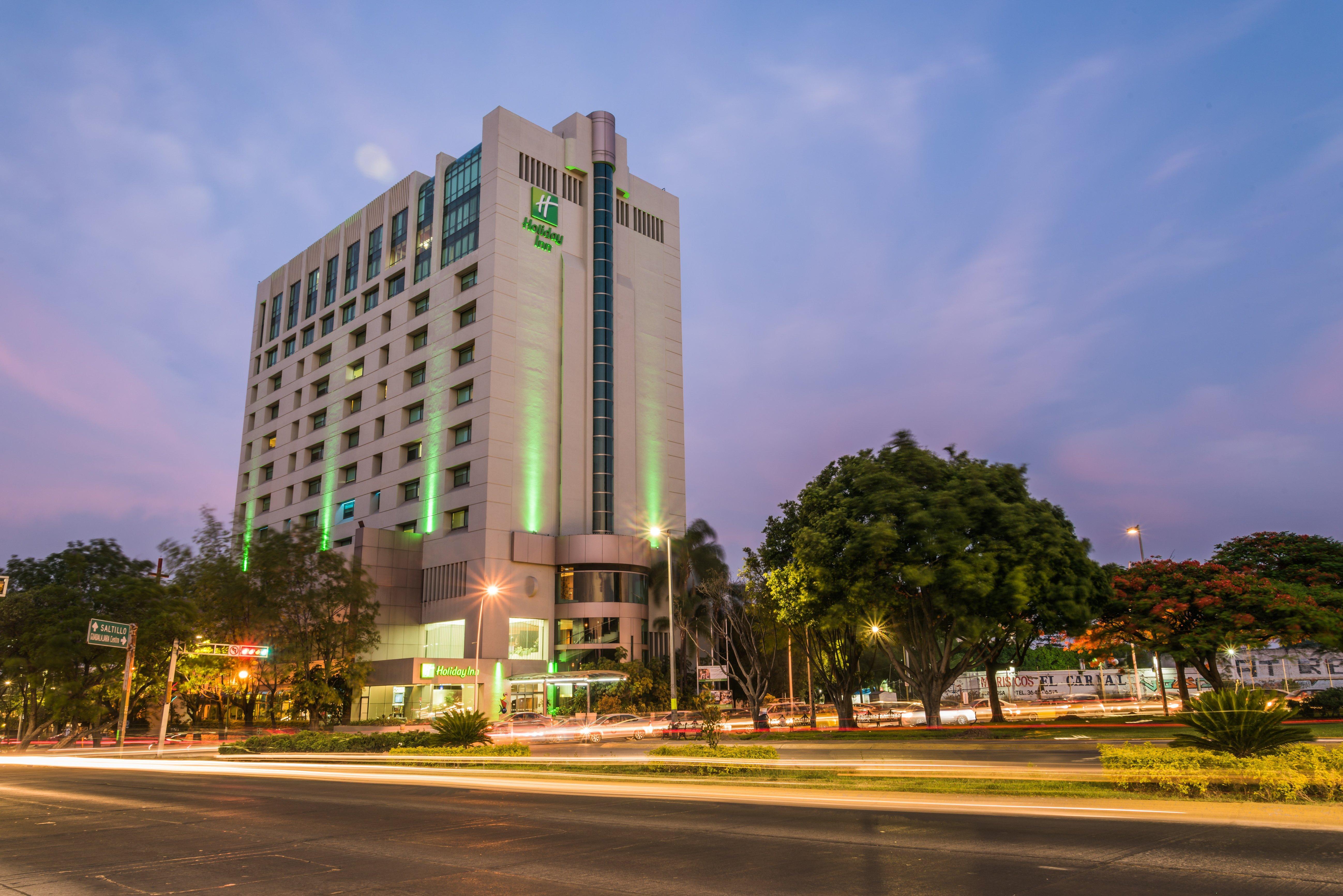 Holiday Inn Guadalajara Select, An Ihg Hotel Exterior photo